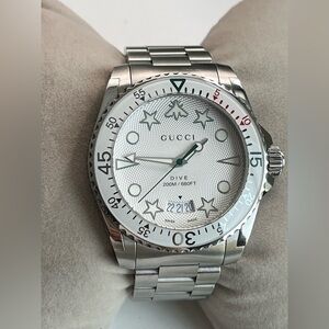 Gucci Dive YA136336 Stainless Steel Men's Watch